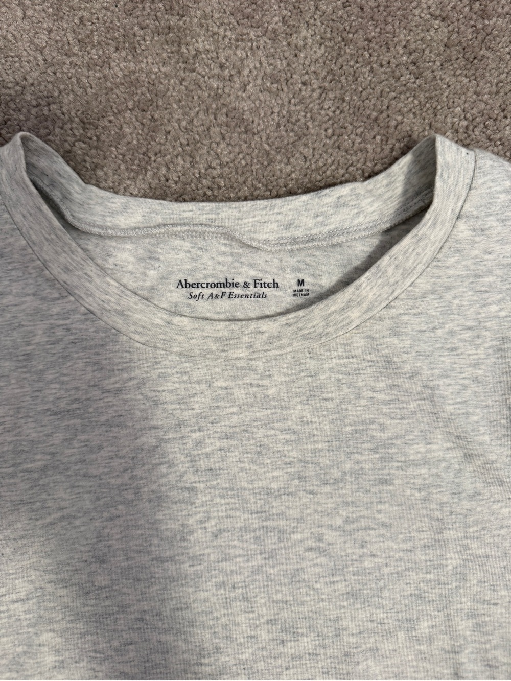 Abercrombie Light Heather Grey cropped tee - Picture 2 of 2